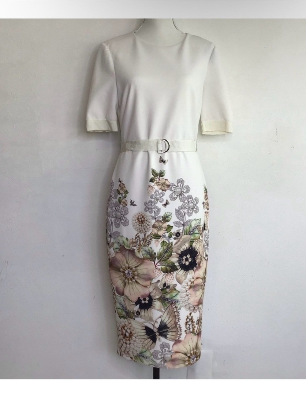 Ted Baker London White Floral Midi Sheath Dress with Belt